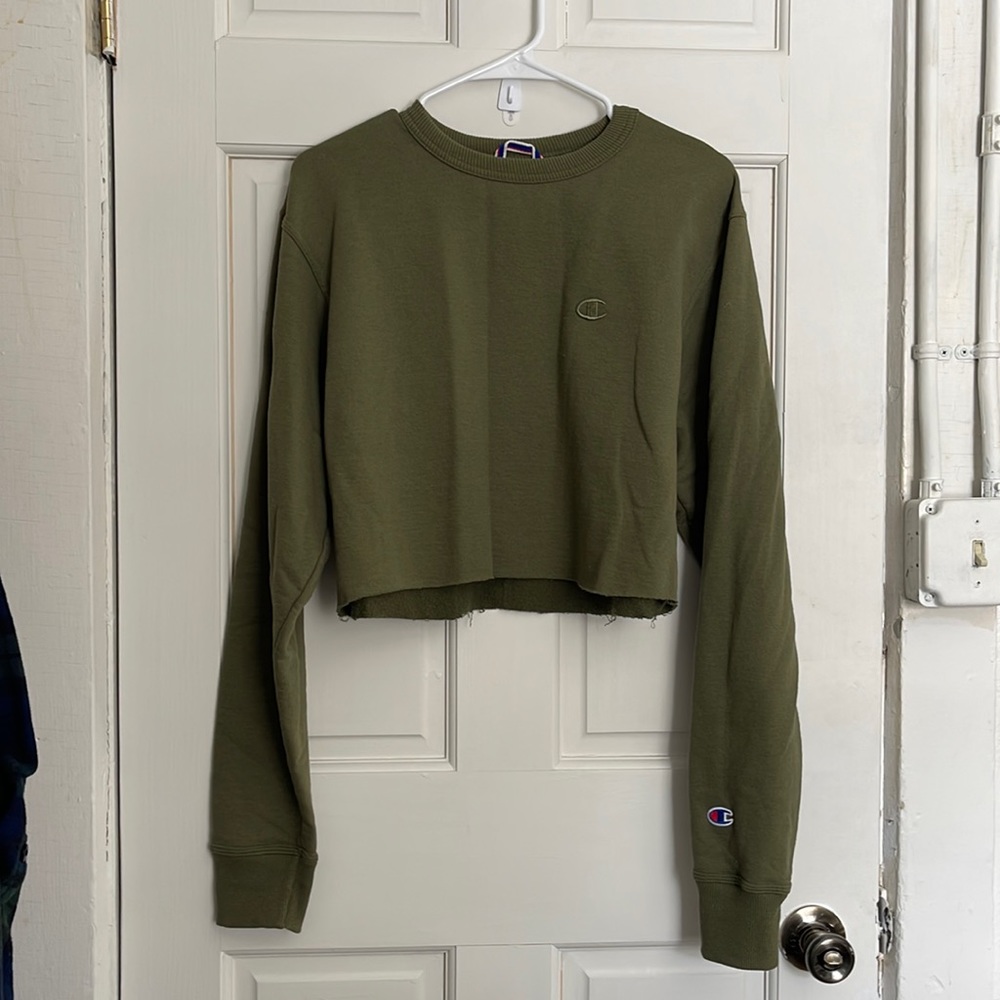 Army green champion crop sweatshirt